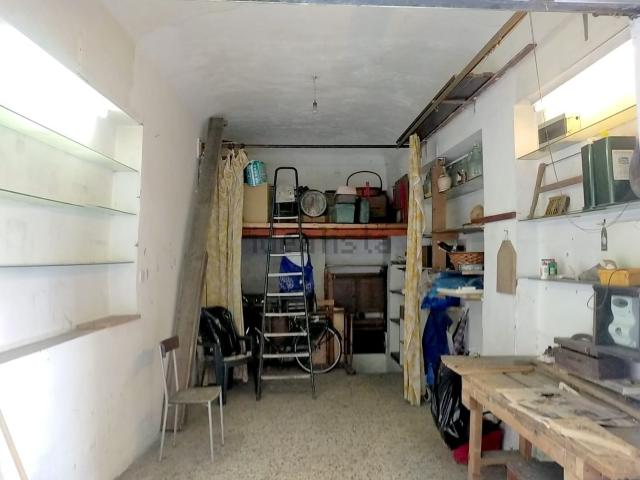 Locale Commerciale in vendita a Quartiere 1, Firenze