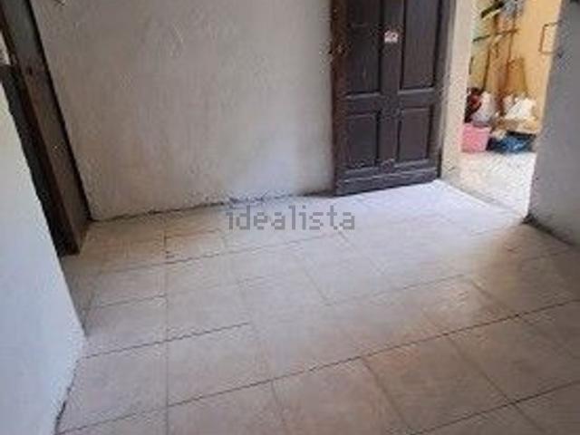 Locale Commerciale in vendita a San Frediano, Firenze