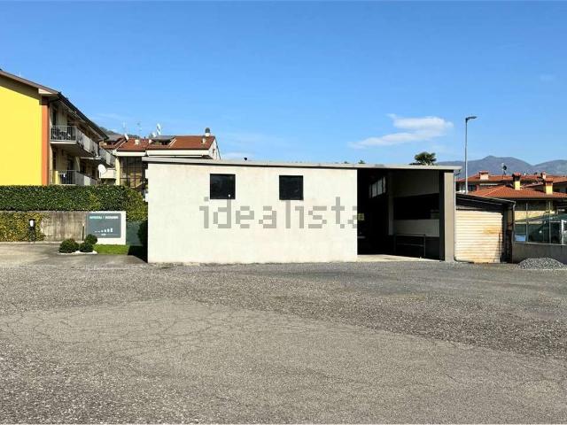 Locale Commerciale in vendita a Sovere, Bergamo