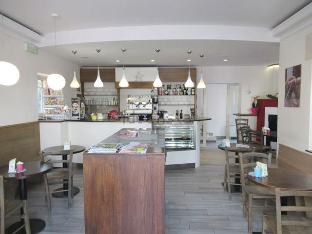 Locale Commerciale in vendita a Paularo, Friuli-Venezia Giulia