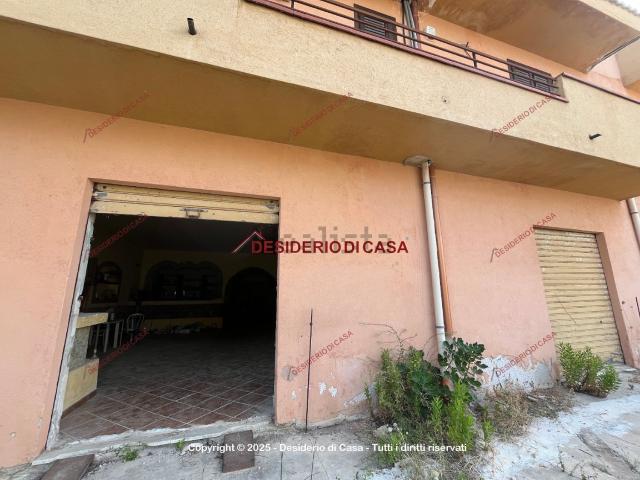 Locale Commerciale in vendita a Casteldaccia, Sicilia