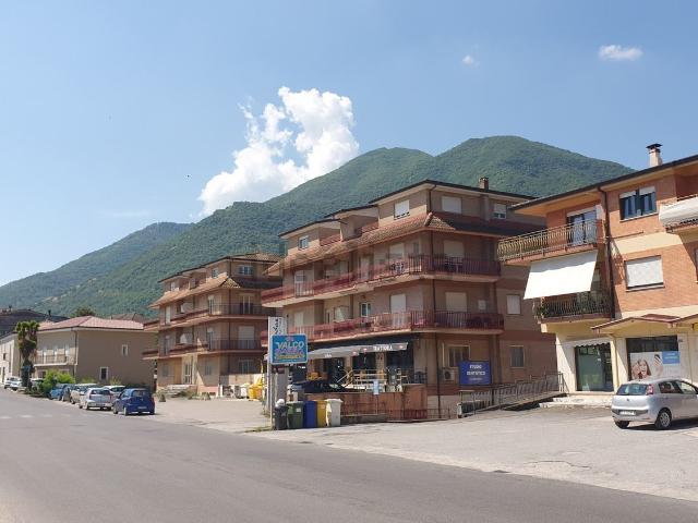 Locale Commerciale in vendita a Atina Inferiore - Ponte Melfa, Atina