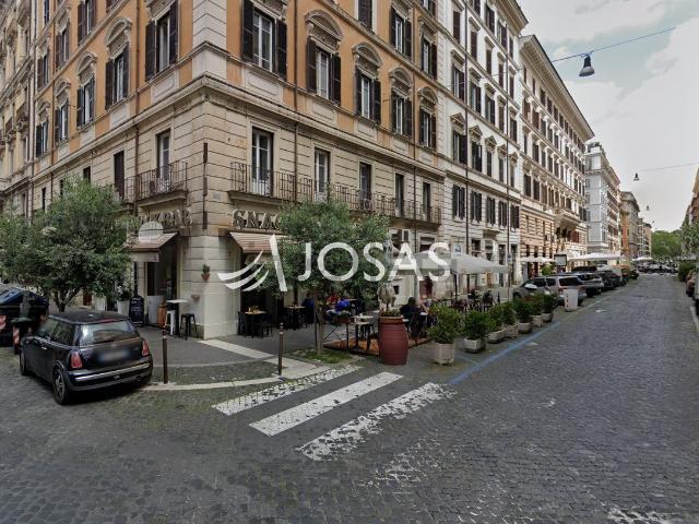 Locale Commerciale in vendita a Municipio Roma I, Roma Capitale