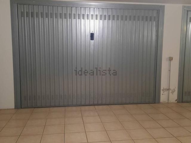 Locale Commerciale in vendita a Marina di Altidona, Altidona