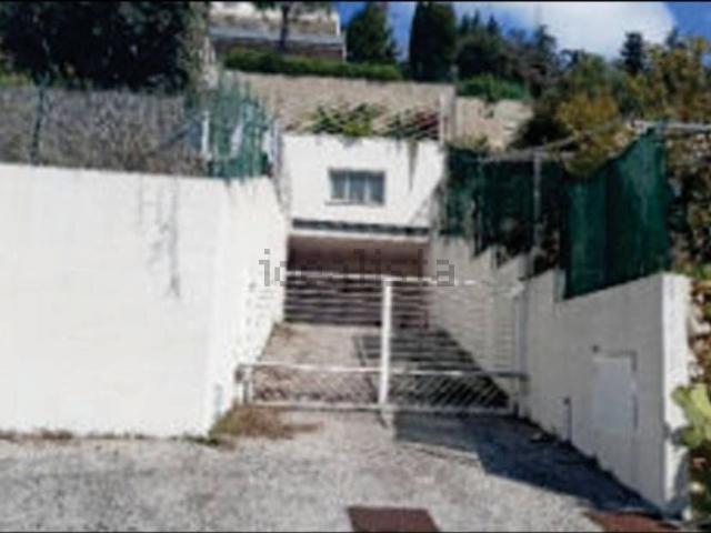 Locale Commerciale in vendita a Montesecco, Marche