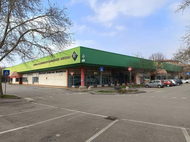 Locale Commerciale in vendita a Castenaso, Reggio Emilia