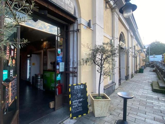 Locale Commerciale in vendita a Villetta, Albisola Capo