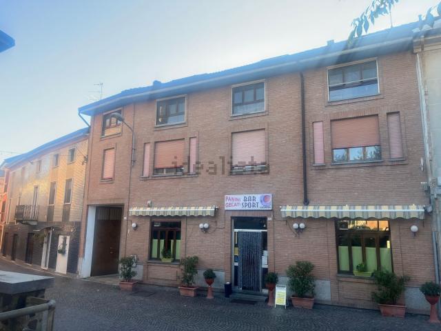 Locale Commerciale in vendita a Piemonte, Alessandria
