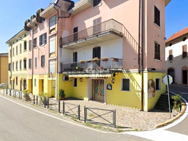 Locale Commerciale in vendita a Comunità montana della Valle Sabbia, Roè Volciano
