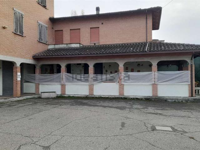 Locale Commerciale in vendita a Unione dei comuni del Sorbara, Castelfranco Emilia