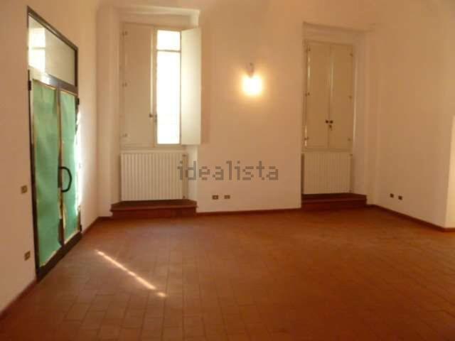 Locale Commerciale in vendita a Unione di Comuni della Romagna Forlivese, Quattro