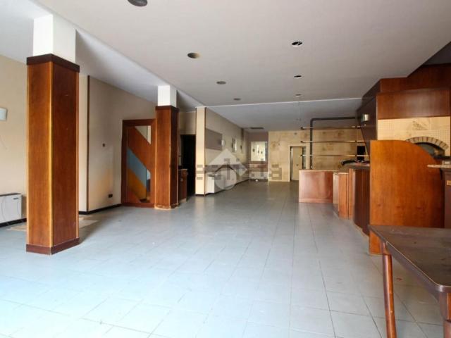 Locale Commerciale in vendita a Mura, Palazzolo Sull'oglio