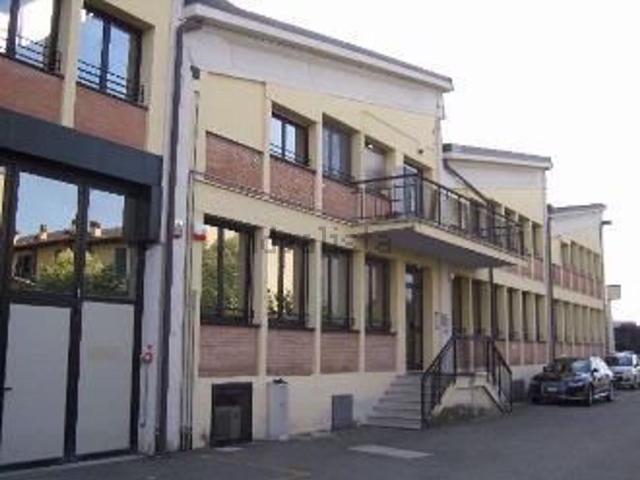 Locale Commerciale in vendita a Budrio, Reggio Emilia