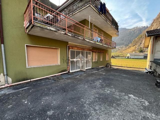 Locale Commerciale in vendita a Baiedo, Pasturo