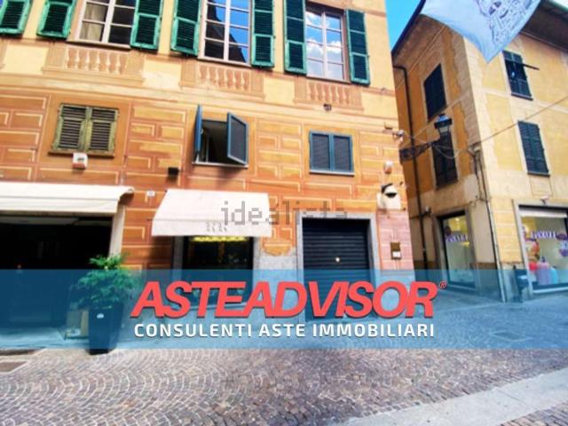 Locale Commerciale in vendita a Piemonte, Alessandria