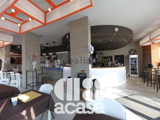Locale Commerciale in vendita a Unione dei comuni Valle del Savio, Cesenà