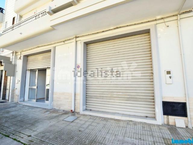 Locale Commerciale in vendita a Quartiere ebraico, Puglia