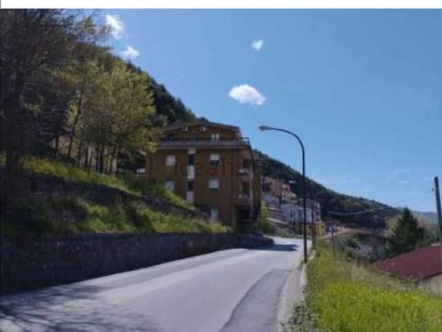Locale Commerciale in vendita a Lauria Superiore, Basilicata
