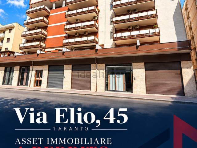 Locale Commerciale in vendita a Taranto