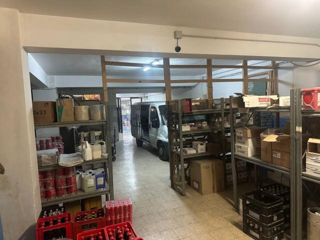 Locale Commerciale in vendita a Bagheria, Sicilia