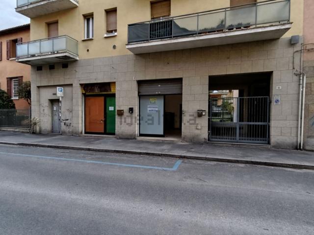 Locale Commerciale in vendita a Quartiere Navile, Bologna