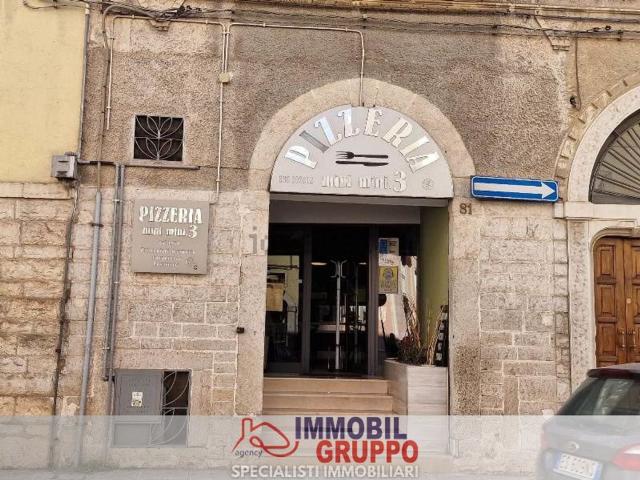 Locale Commerciale in vendita a Andria, Barletta-andria-trani