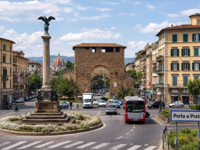 Locale Commerciale in vendita a Quartiere 1, Firenze