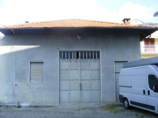 Locale Commerciale in vendita a Piemonte, Torino