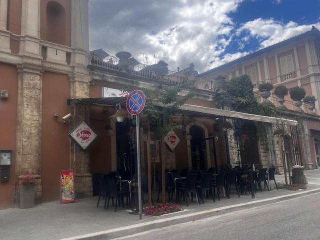 Locale Commerciale in vendita a Tagliacozzo, Abruzzo