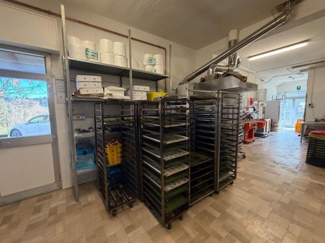 Locale Commerciale in vendita a Unione dei comuni Savena-Idice, Monterenzio
