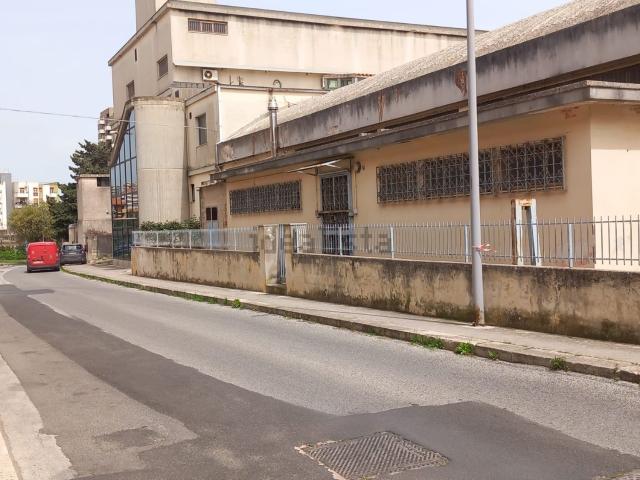 Locale Commerciale in vendita a Sacro Cuore, Marina Di Modica