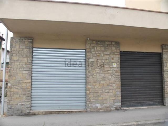 Locale Commerciale in vendita a San Martino a Gangalandi, Lastra A Signa