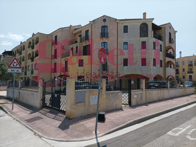 Locale Commerciale in vendita a Quartello, Quartu Sant'elena