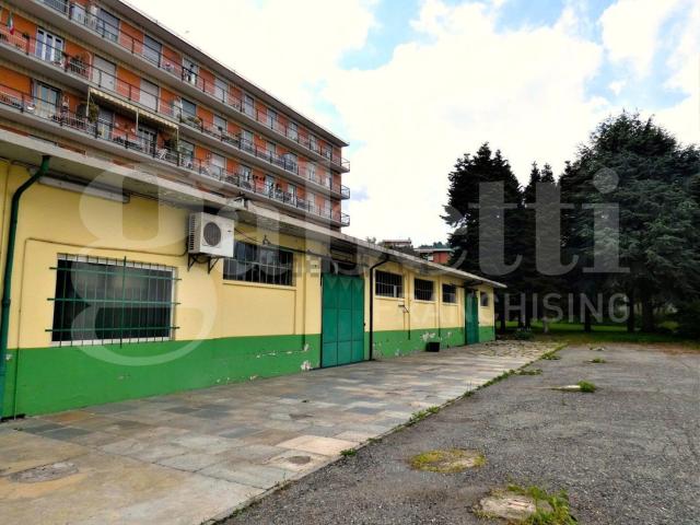 Locale Commerciale in vendita a Piemonte, Torino