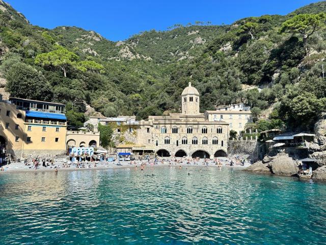 Locale Commerciale in vendita a Camogli, Liguria