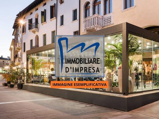 Locale Commerciale in vendita a Lubiana, Sorbolo