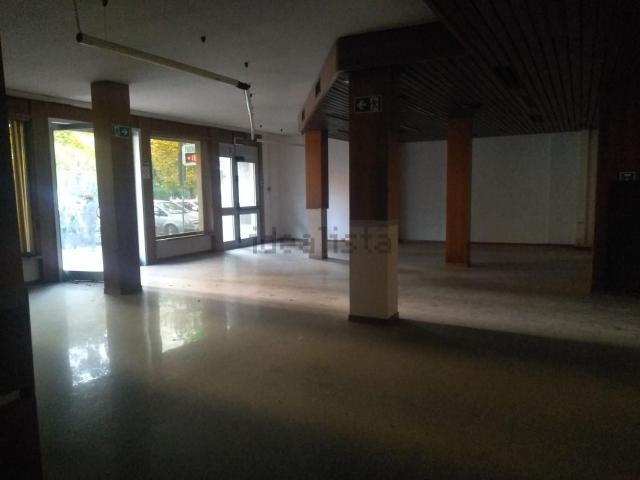 Locale Commerciale in vendita a Unione dei Comuni Circondario dell'Empolese Valdelsa, Vinci