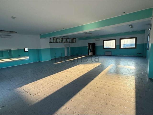 Locale Commerciale in vendita a Sarmazzano, Vizzolo Predabissi