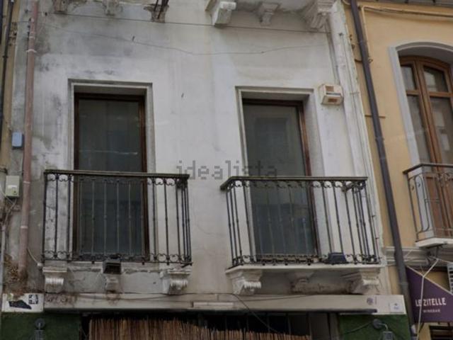 Locale Commerciale in vendita a Biddanoa/Villanova, Cagliari