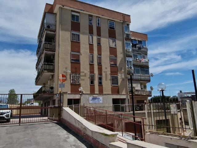 Locale Commerciale in vendita a Municipio 3, Puglia