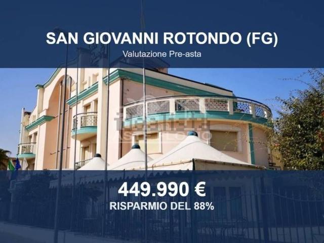 Locale Commerciale in vendita a Puglia, Foggia