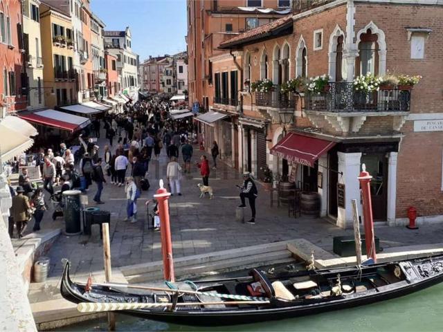 Locale Commerciale in vendita a Venezia-Murano-Burano, Venezia