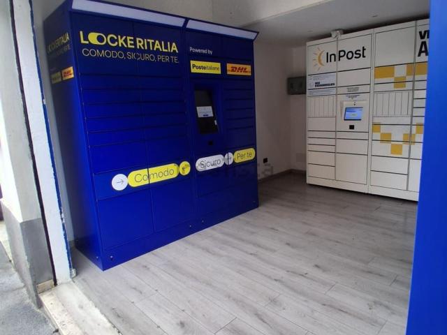 Locale Commerciale in vendita a Municipio 6, Milano