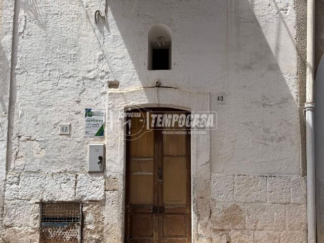 Locale Commerciale in vendita a Puglia, Bari