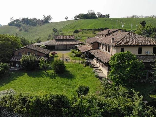 Locale Commerciale in vendita a Osteria del Sole, Fidenza