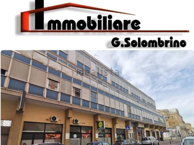 Locale Commerciale in vendita a Puglia, Lecce