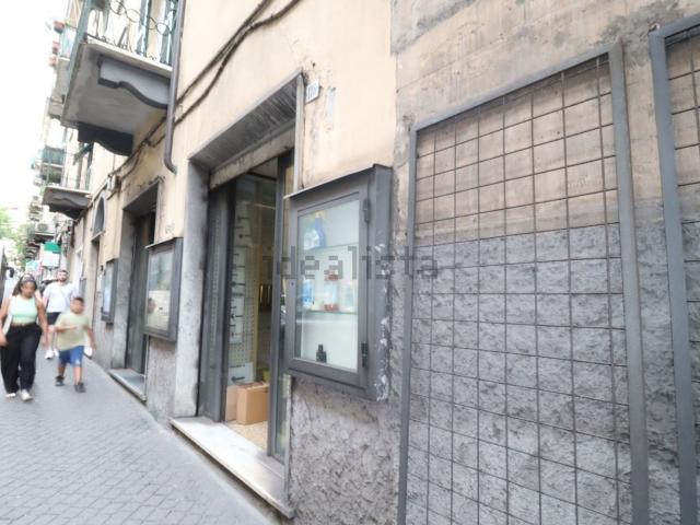 Locale Commerciale in vendita a Sarbia, La Spezia