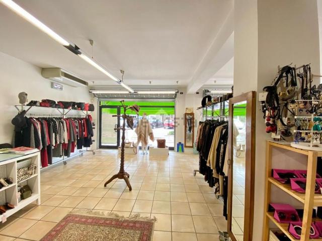 Locale Commerciale in vendita a Comunità montana della valle Trompia, Concesio