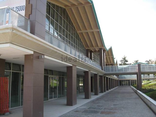 Locale Commerciale in vendita a Quartiere Centro Sud, Faenza