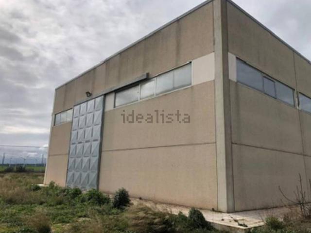 Locale Commerciale in vendita a Borgo San Giusto, Puglia